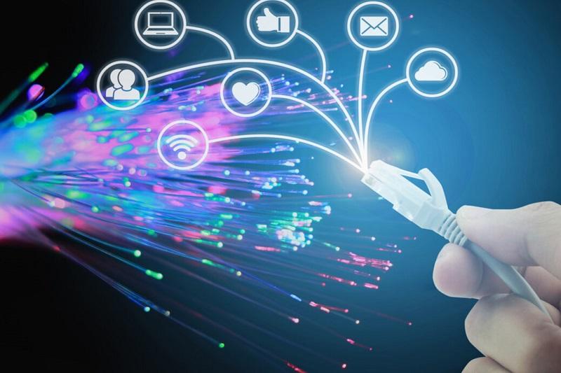 What Is Fiber Optic Telecommunication And FTTX?